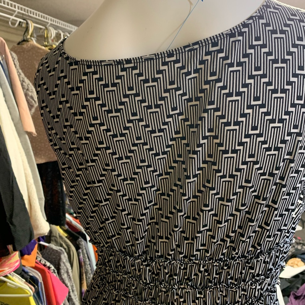 Max studio top - Picture 4 of 5